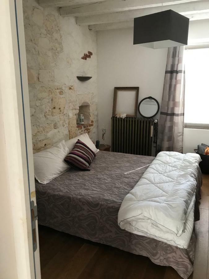 Chez Leo Apartment Marboue Bagian luar foto